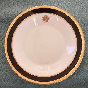 Coalport w Maple Leaf